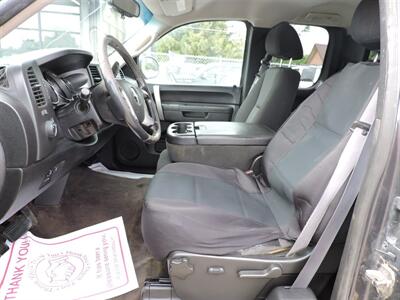 2011 Chevrolet Silverado 2500 LT   - Photo 9 - North Platte, NE 69101