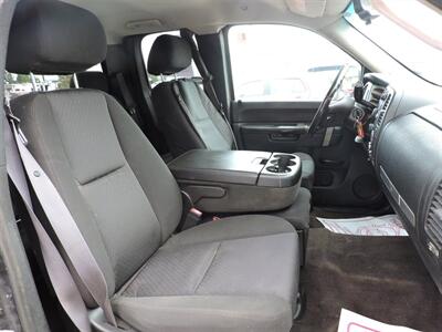 2011 Chevrolet Silverado 2500 LT   - Photo 14 - North Platte, NE 69101