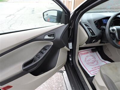 2014 Ford Focus SE   - Photo 15 - Kearney, NE 68847