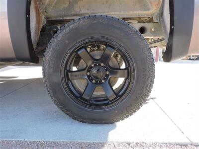 2013 Chevrolet Silverado 1500 LT - Photo 8 - Lexington, NE 68850