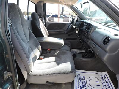 1998 Dodge Dakota   - Photo 10 - Grand Island, NE 68801