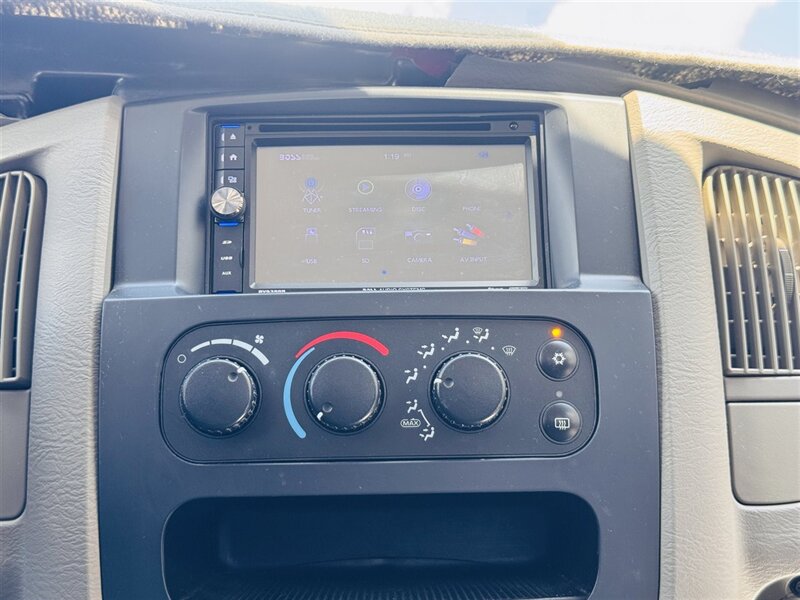 2003 Dodge Ram 2500 ST - Photo 13 - Lexington, NE 68850
