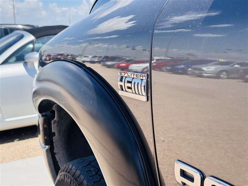 2003 Dodge Ram 2500 ST - Photo 9 - Lexington, NE 68850