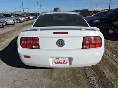 2005 Ford Mustang   - Photo 6 - Lexington, NE 68850