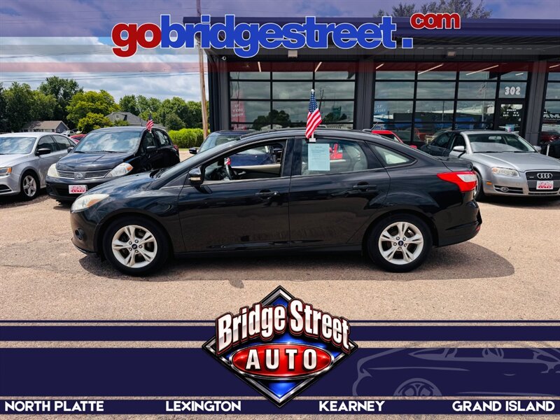 2014 Ford Focus Sedan SE's photo