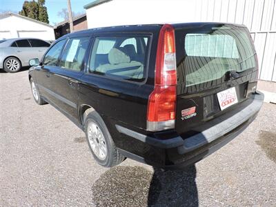 2004 Volvo V70 2.4   - Photo 7 - North Platte, NE 69101