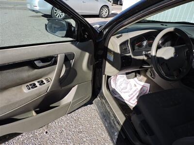 2004 Volvo V70 2.4   - Photo 14 - North Platte, NE 69101