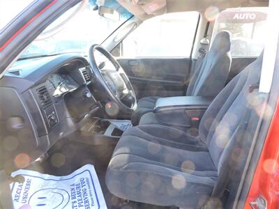 2001 Dodge Dakota Sport   - Photo 9 - Lexington, NE 68850