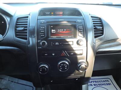 2013 Kia Sorento LX   - Photo 19 - Lexington, NE 68850