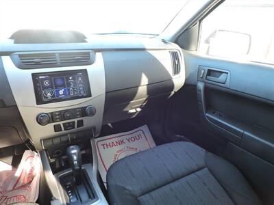 2010 Ford Focus SE   - Photo 14 - Lexington, NE 68850