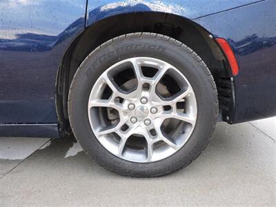 2017 Dodge Charger SXT   - Photo 8 - Lexington, NE 68850