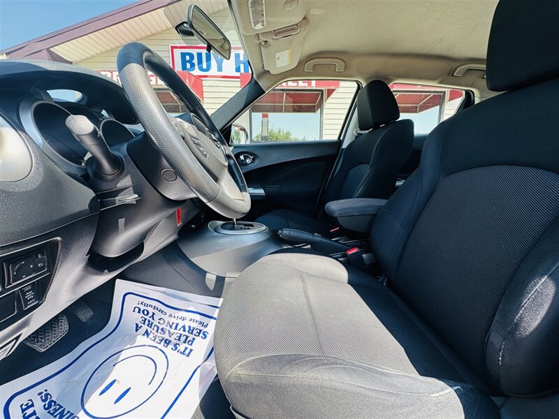 2014 Nissan JUKE S - Photo 9 - Lexington, NE 68850