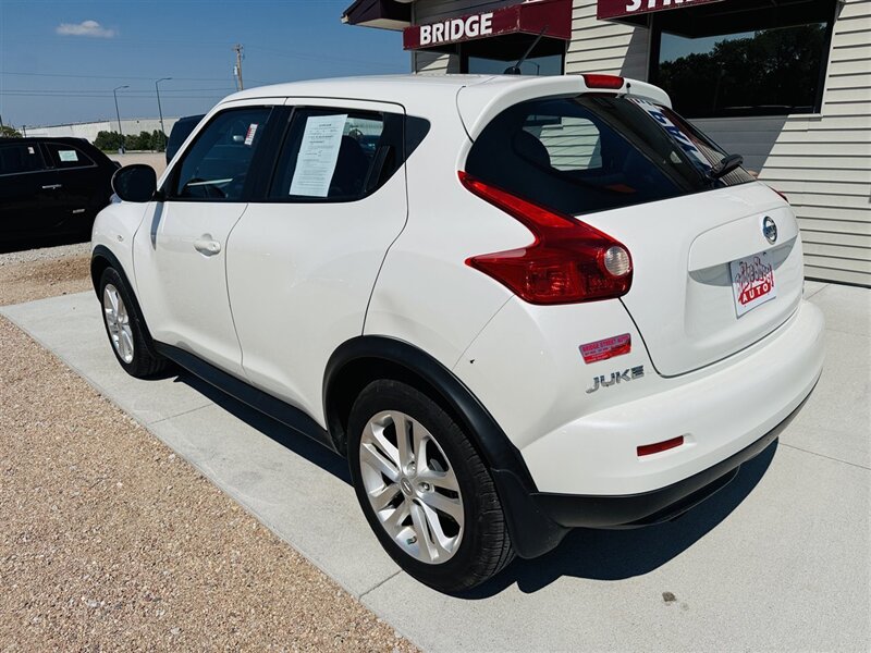 2014 Nissan JUKE S - Photo 8 - Lexington, NE 68850