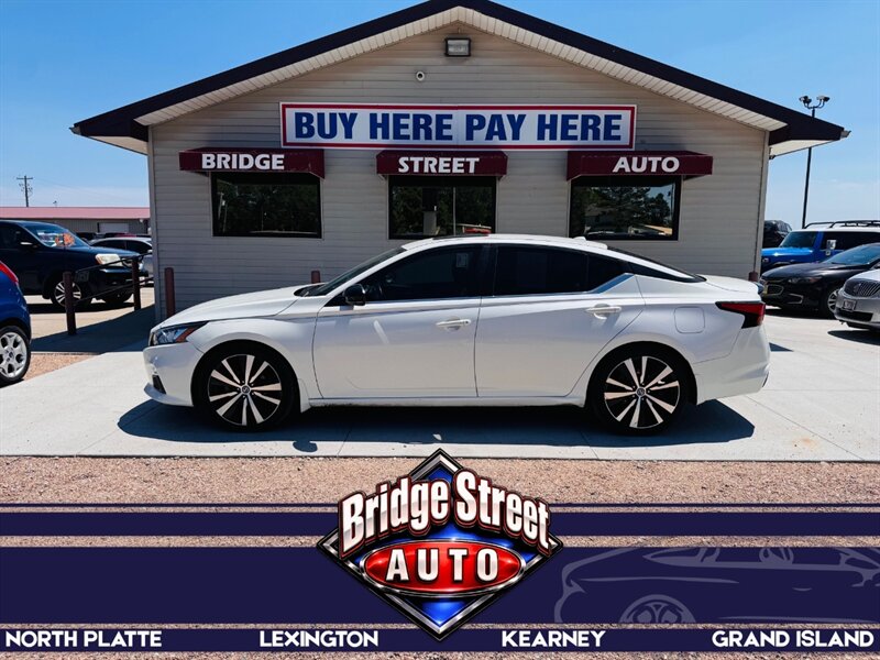 2019 Nissan Altima 2.5 SR  