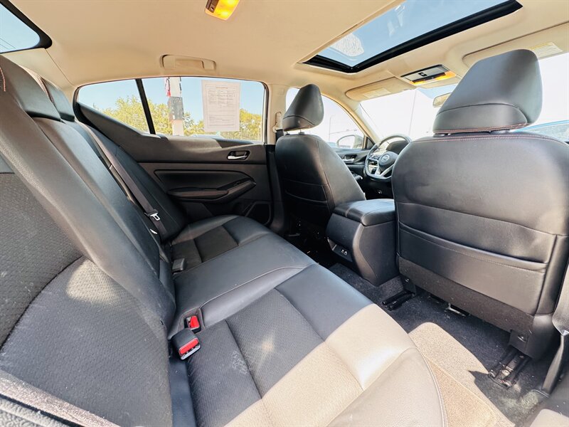 2019 Nissan Altima 2.5 SR - Photo 10 - Lexington, NE 68850