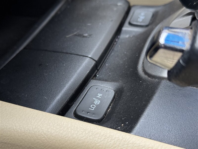 2012 Honda Crosstour EX-L - Photo 10 - Lexington, NE 68850