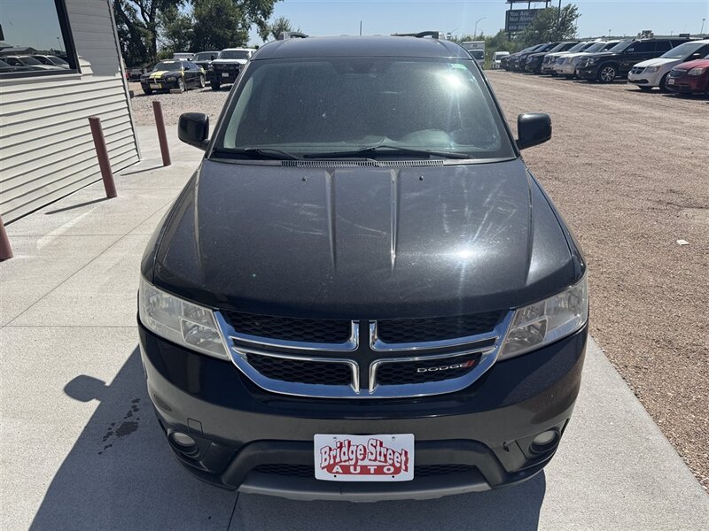 2013 Dodge Journey SXT - Photo 4 - Lexington, NE 68850