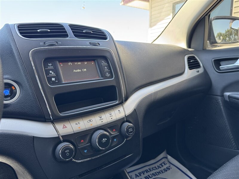 2013 Dodge Journey SXT - Photo 18 - Lexington, NE 68850