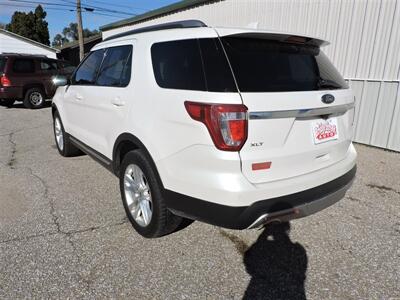 2017 Ford Explorer XLT   - Photo 7 - Kearney, NE 68847