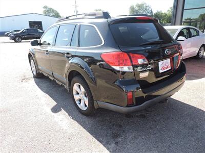 2011 Subaru Outback 2.5i Premium   - Photo 7 - North Platte, NE 69101