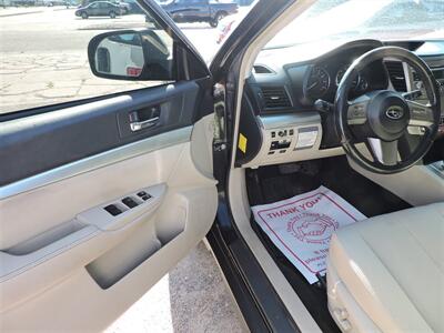 2011 Subaru Outback 2.5i Premium   - Photo 15 - North Platte, NE 69101