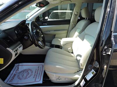 2011 Subaru Outback 2.5i Premium   - Photo 9 - North Platte, NE 69101