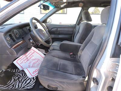 2003 Ford Crown Victoria LX - Photo 9 - Lexington, NE 68850