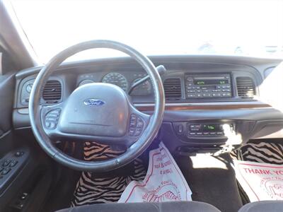 2003 Ford Crown Victoria LX - Photo 13 - Lexington, NE 68850