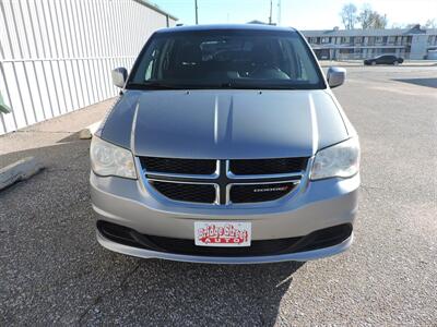 2014 Dodge Grand Caravan SXT   - Photo 3 - Kearney, NE 68847