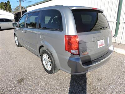 2014 Dodge Grand Caravan SXT   - Photo 7 - Kearney, NE 68847