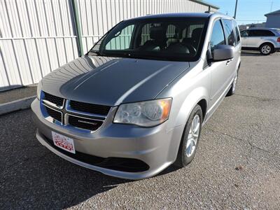 2014 Dodge Grand Caravan SXT   - Photo 2 - Kearney, NE 68847