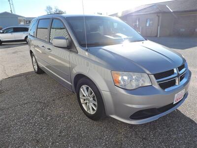 2014 Dodge Grand Caravan SXT   - Photo 4 - Kearney, NE 68847