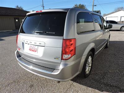 2014 Dodge Grand Caravan SXT   - Photo 5 - Kearney, NE 68847