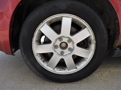 2006 Ford Five Hundred SE   - Photo 9 - Grand Island, NE 68801