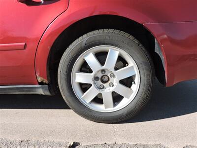 2006 Ford Five Hundred SE - Photo 8 - Grand Island, NE 68801