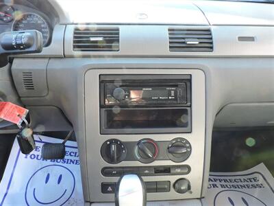 2006 Ford Five Hundred SE - Photo 16 - Grand Island, NE 68801