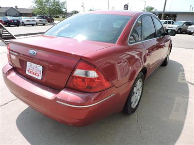 2006 Ford Five Hundred SE   - Photo 5 - Grand Island, NE 68801