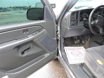 2007 GMC Sierra 1500 Classic SL2   - Photo 14 - North Platte, NE 69101