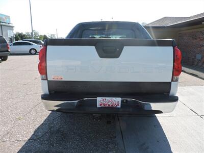 2003 Chevrolet Avalanche 1500   - Photo 6 - Kearney, NE 68847