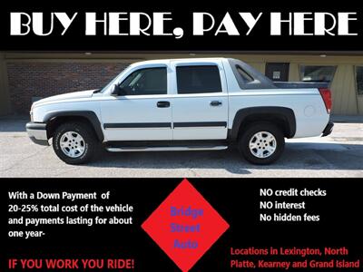 2003 Chevrolet Avalanche 1500   - Photo 1 - Kearney, NE 68847