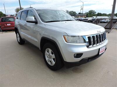 2012 Jeep Grand Cherokee Laredo   - Photo 4 - Grand Island, NE 68801