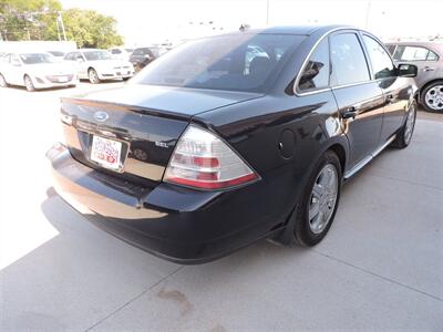 2008 Ford Taurus SEL   - Photo 5 - Lexington, NE 68850