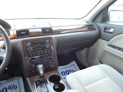 2008 Ford Taurus SEL   - Photo 11 - Lexington, NE 68850