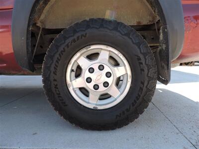 2004 Chevrolet Silverado 1500 Work Truck   - Photo 8 - Lexington, NE 68850