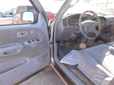2002 Toyota Tundra SR5 V8 - Photo 14 - North Platte, NE 69101