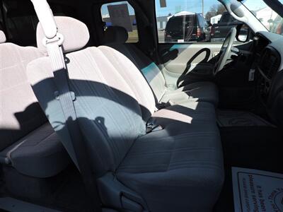 2002 Toyota Tundra SR5 V8 - Photo 11 - North Platte, NE 69101