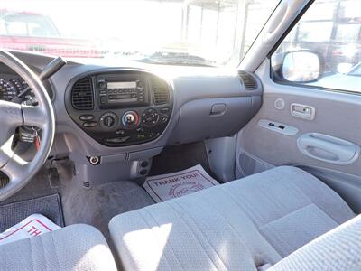 2002 Toyota Tundra SR5 V8 - Photo 13 - North Platte, NE 69101