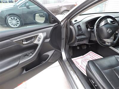 2015 Nissan Altima 2.5   - Photo 16 - Lexington, NE 68850