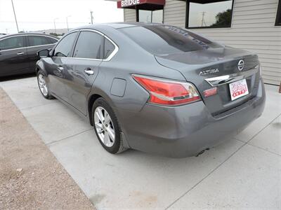 2015 Nissan Altima 2.5   - Photo 7 - Lexington, NE 68850