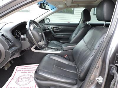 2015 Nissan Altima 2.5   - Photo 9 - Lexington, NE 68850